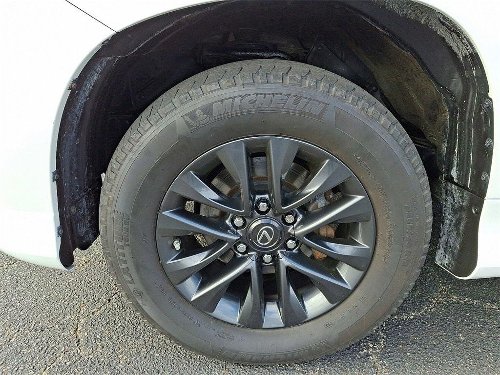 used 2022 Lexus GX 460 car, priced at $47,999
