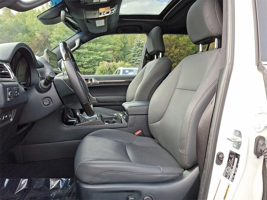 used 2022 Lexus GX 460 car, priced at $47,999