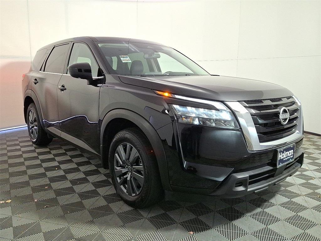 used 2024 Nissan Pathfinder car, priced at $27,990