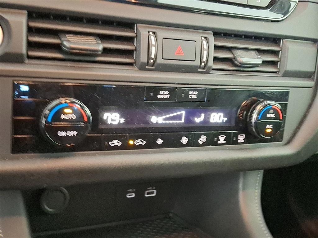 used 2024 Nissan Pathfinder car, priced at $27,990