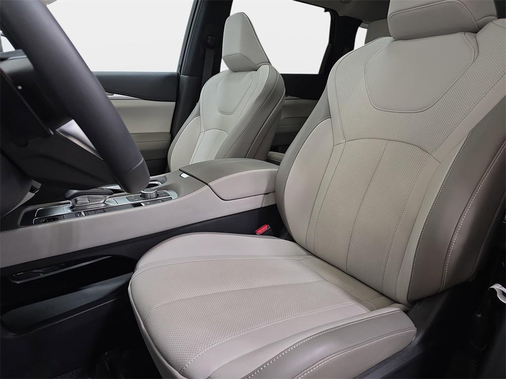 used 2026 INFINITI QX60 car, priced at $49,944