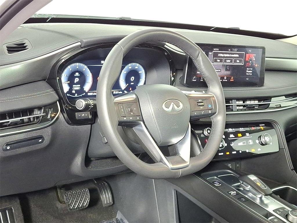 used 2025 INFINITI QX60 car, priced at $45,522