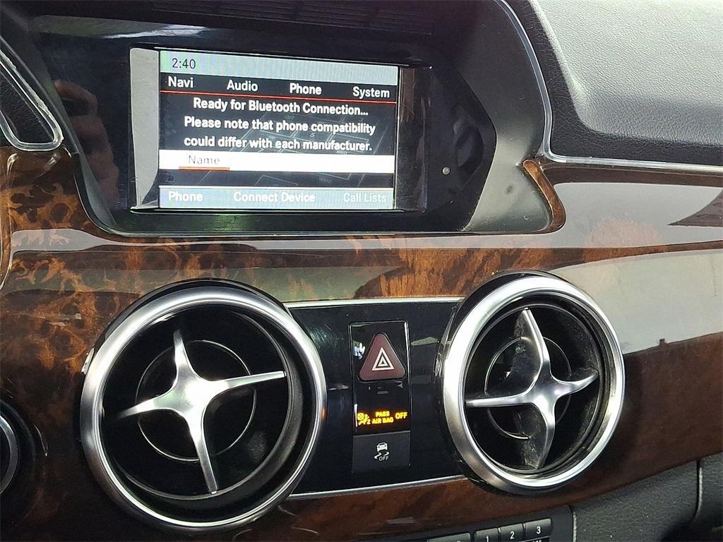 2015 Iridium Silver Metallic Mercedes-Benz GLK-Class