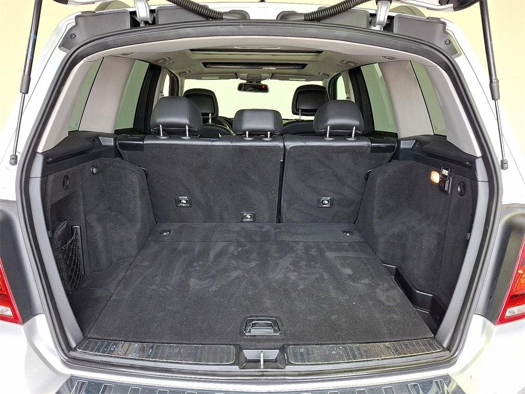 2015 Iridium Silver Metallic Mercedes-Benz GLK-Class