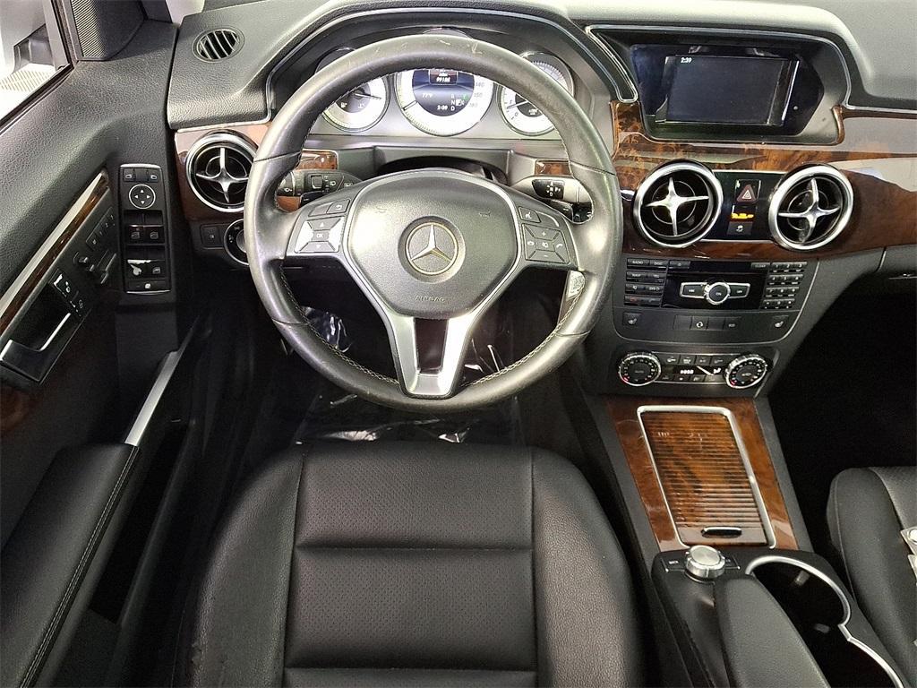 2015 Iridium Silver Metallic Mercedes-Benz GLK-Class