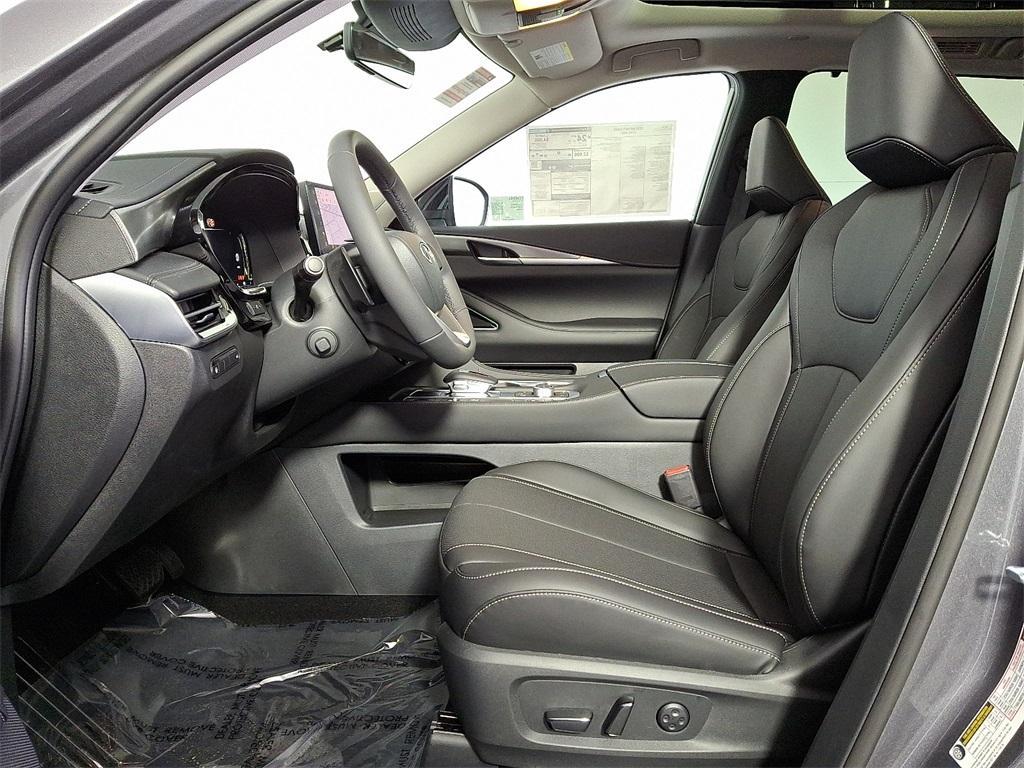 new 2026 INFINITI QX60 car, priced at $56,270