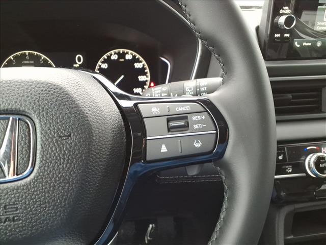 new 2025 Honda Pilot car, priced at $47,825