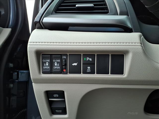 new 2026 Honda Odyssey car, priced at $48,990