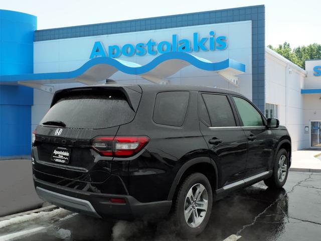 new 2025 Honda Pilot car, priced at $47,825