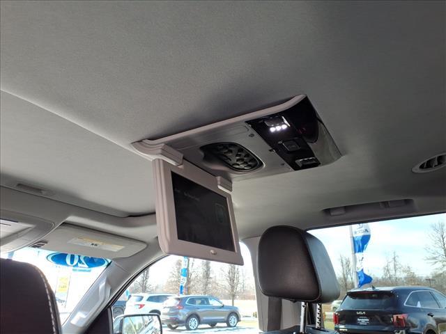 used 2020 Chevrolet Suburban car, priced at $25,000