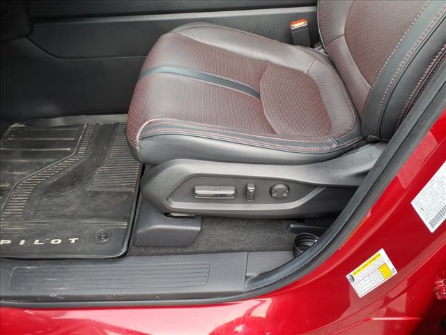 used 2025 Honda Pilot car, priced at $45,500