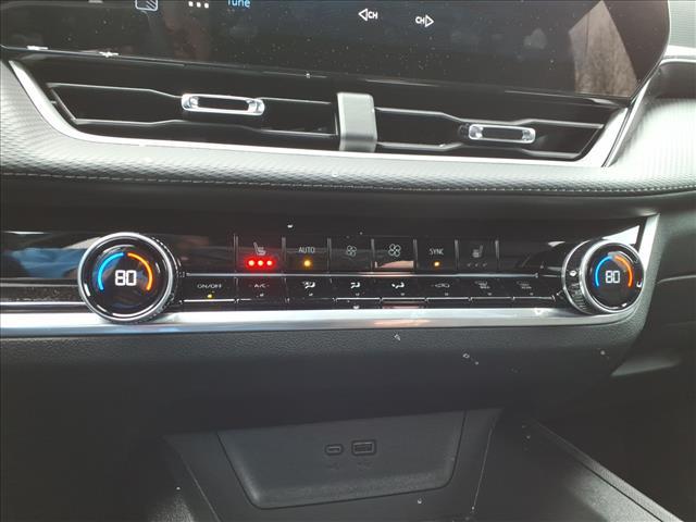 used 2026 Chevrolet Equinox car, priced at $26,000