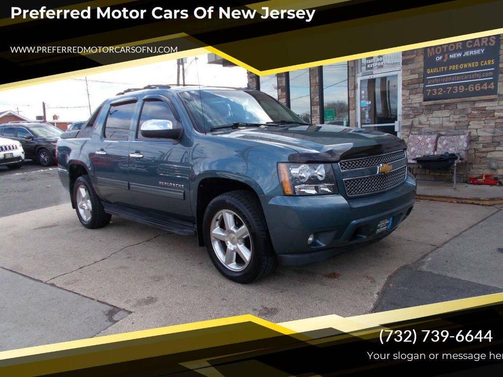 used 2012 Chevrolet Avalanche car, priced at $10,995