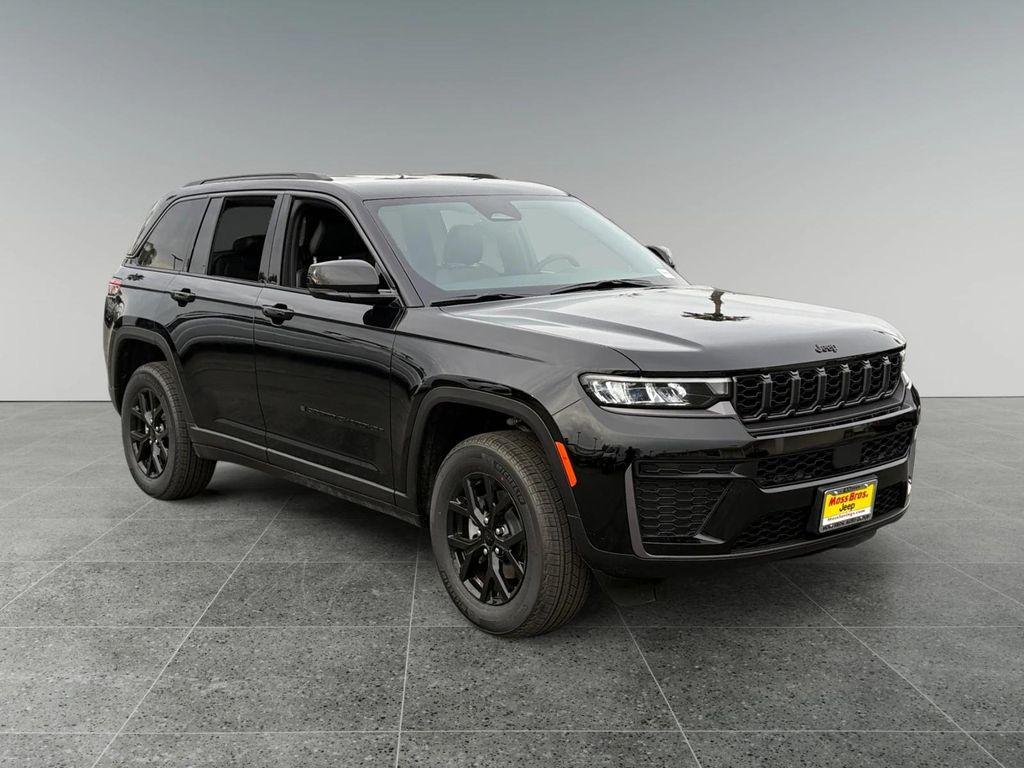 new 2026 Jeep Grand Cherokee car, priced at $48,250