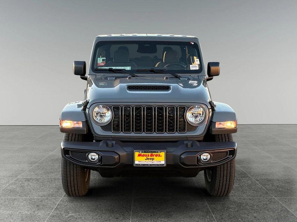 new 2026 Jeep Gladiator car, priced at $52,250