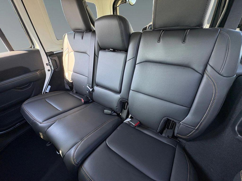 new 2026 Jeep Wrangler car, priced at $55,580