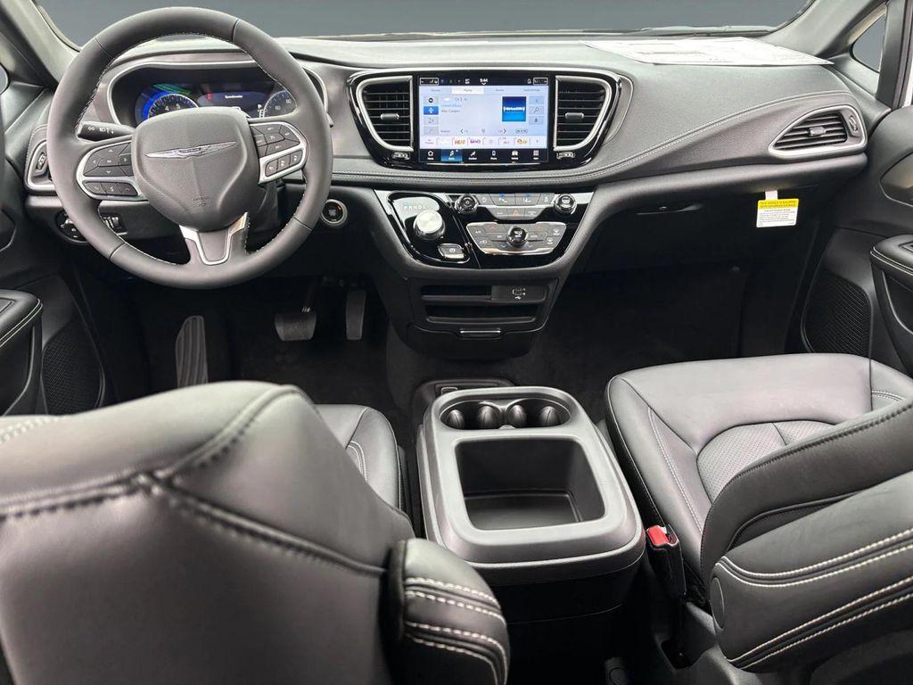 new 2026 Chrysler Pacifica car, priced at $46,165