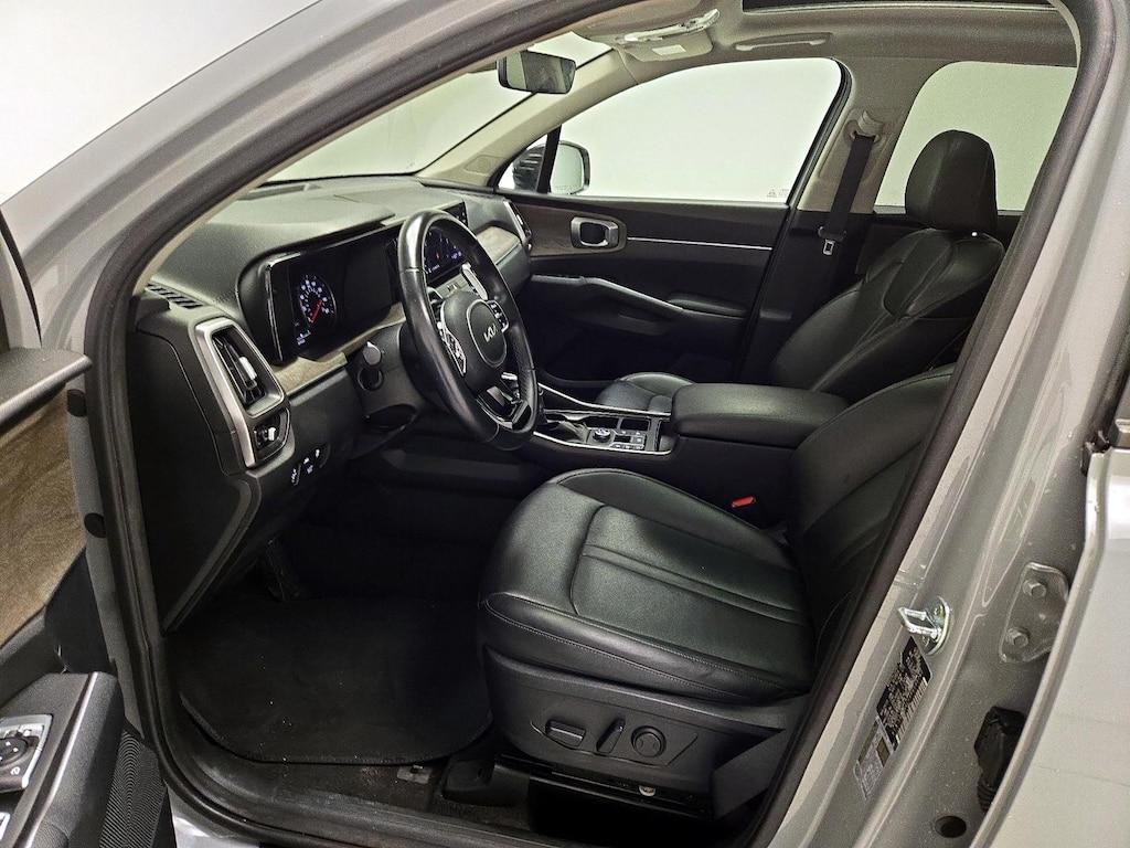 used 2023 Kia Sorento car, priced at $24,998