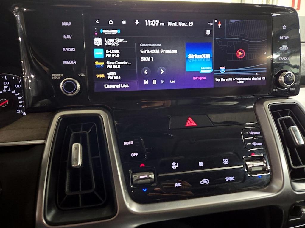 used 2023 Kia Sorento car, priced at $24,998