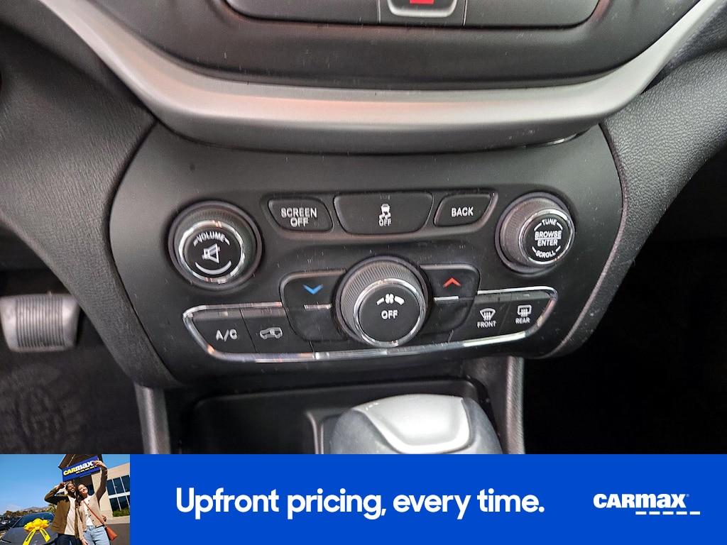 used 2018 Jeep Cherokee car, priced at $13,998
