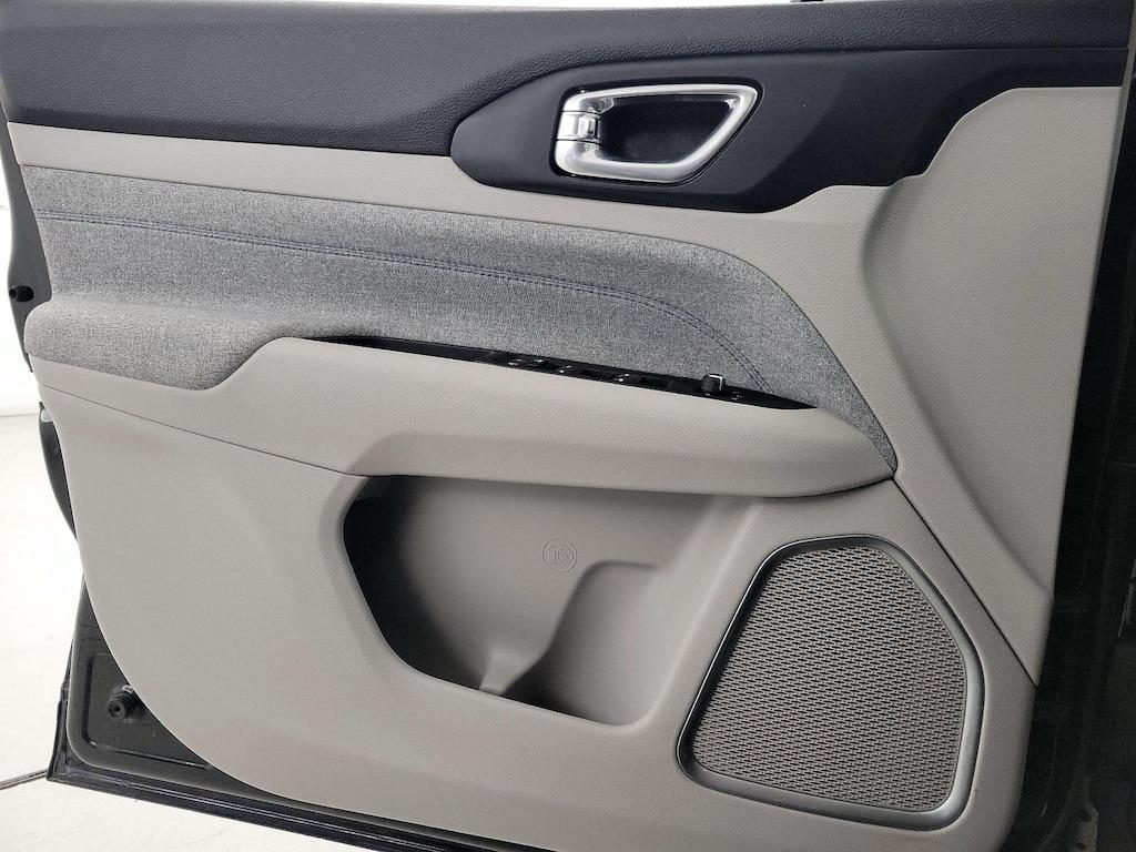 used 2023 Jeep Compass car, priced at $22,998