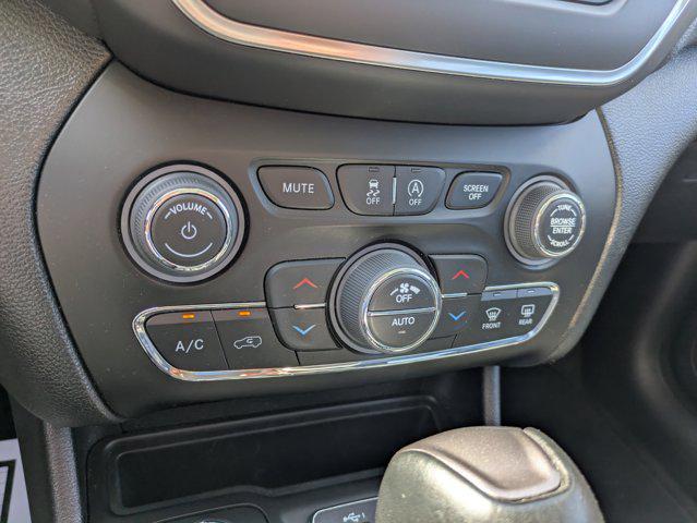 used 2023 Jeep Cherokee car, priced at $23,207