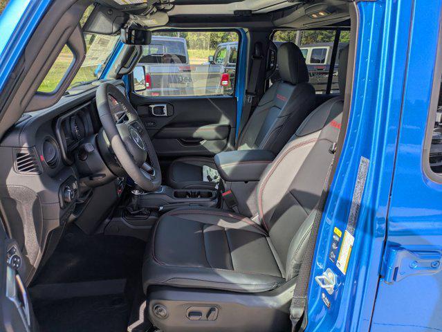 new 2025 Jeep Gladiator car, priced at $62,400