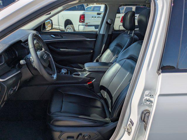 used 2024 Jeep Grand Cherokee car, priced at $32,990