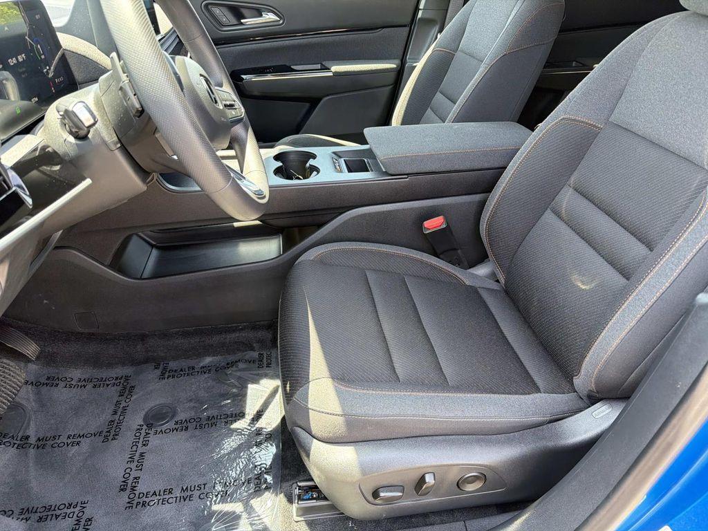 used 2025 Honda Prologue car, priced at $26,995