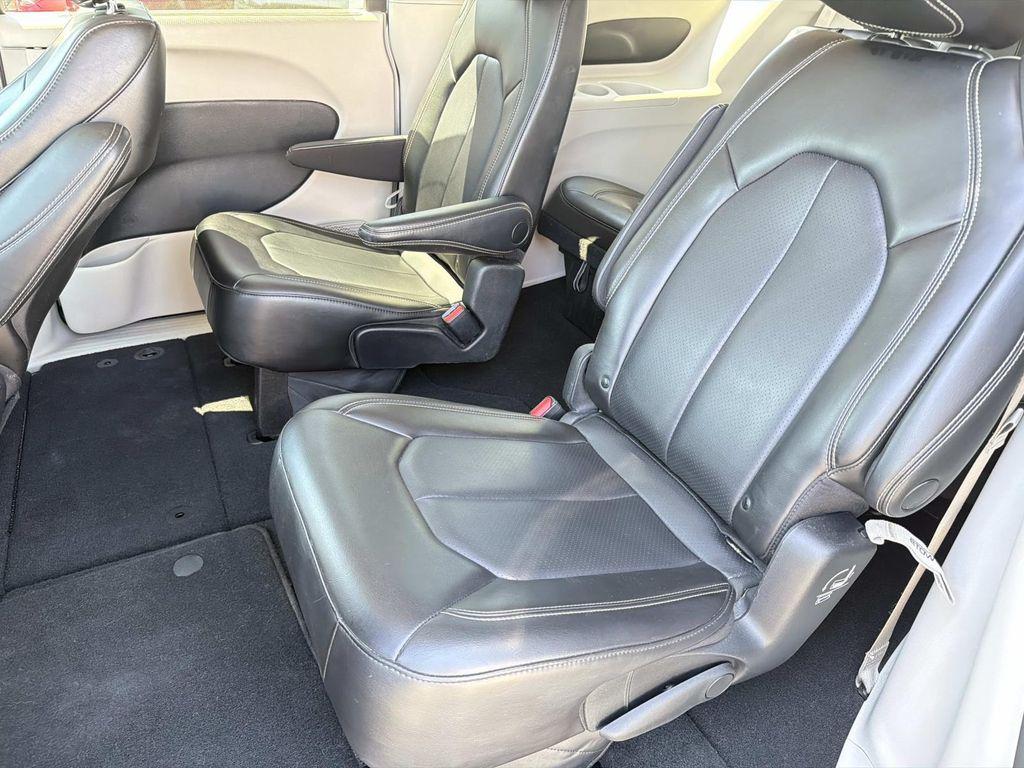 used 2023 Chrysler Pacifica car, priced at $23,995
