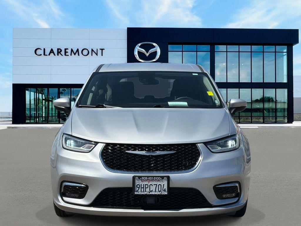 used 2023 Chrysler Pacifica car, priced at $23,995