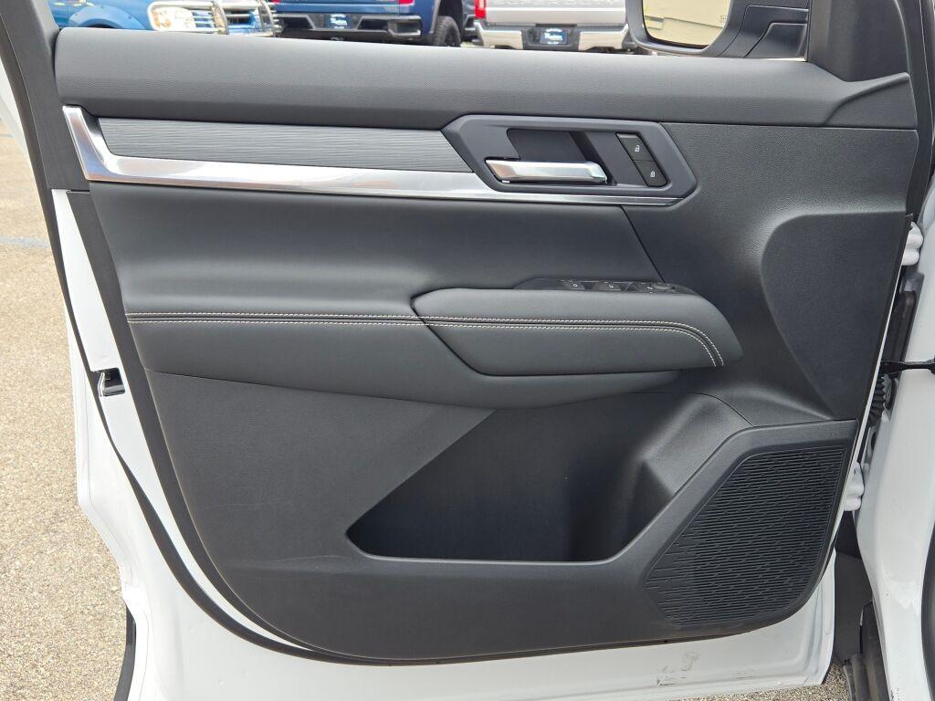 new 2026 GMC Terrain car, priced at $29,295