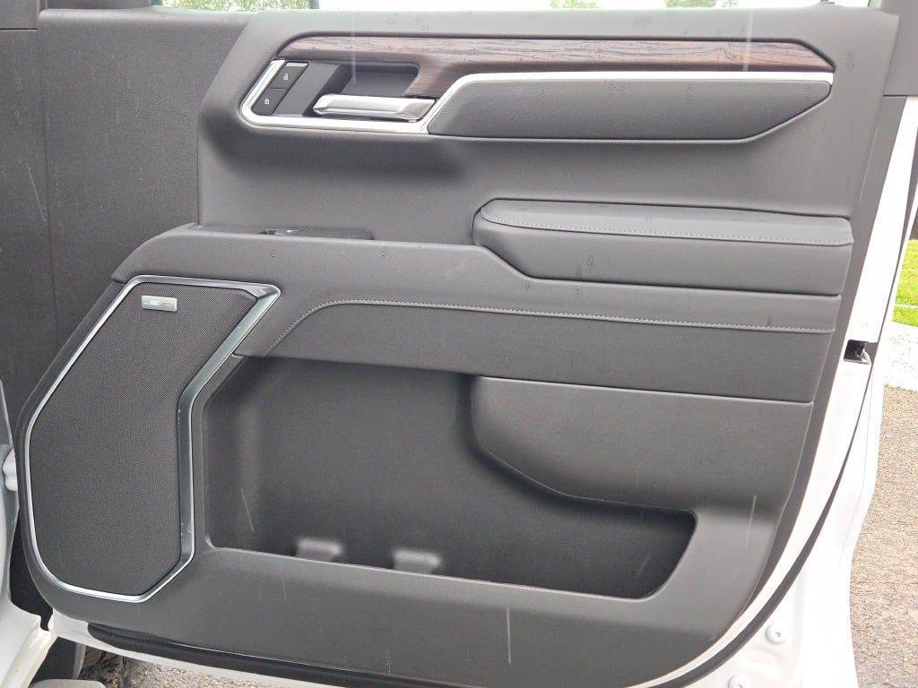 new 2026 GMC Sierra 1500 car, priced at $56,007
