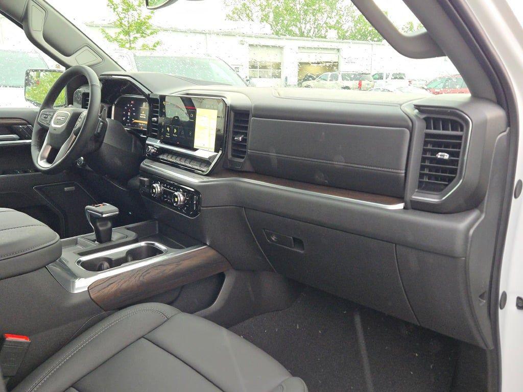 new 2026 GMC Sierra 1500 car, priced at $56,007