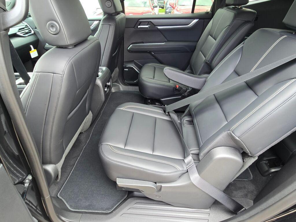 new 2026 GMC Acadia car, priced at $46,737