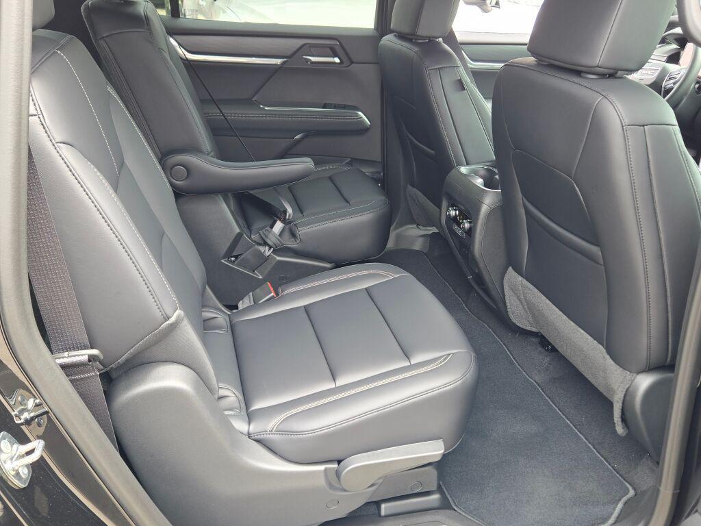new 2026 GMC Acadia car, priced at $46,737