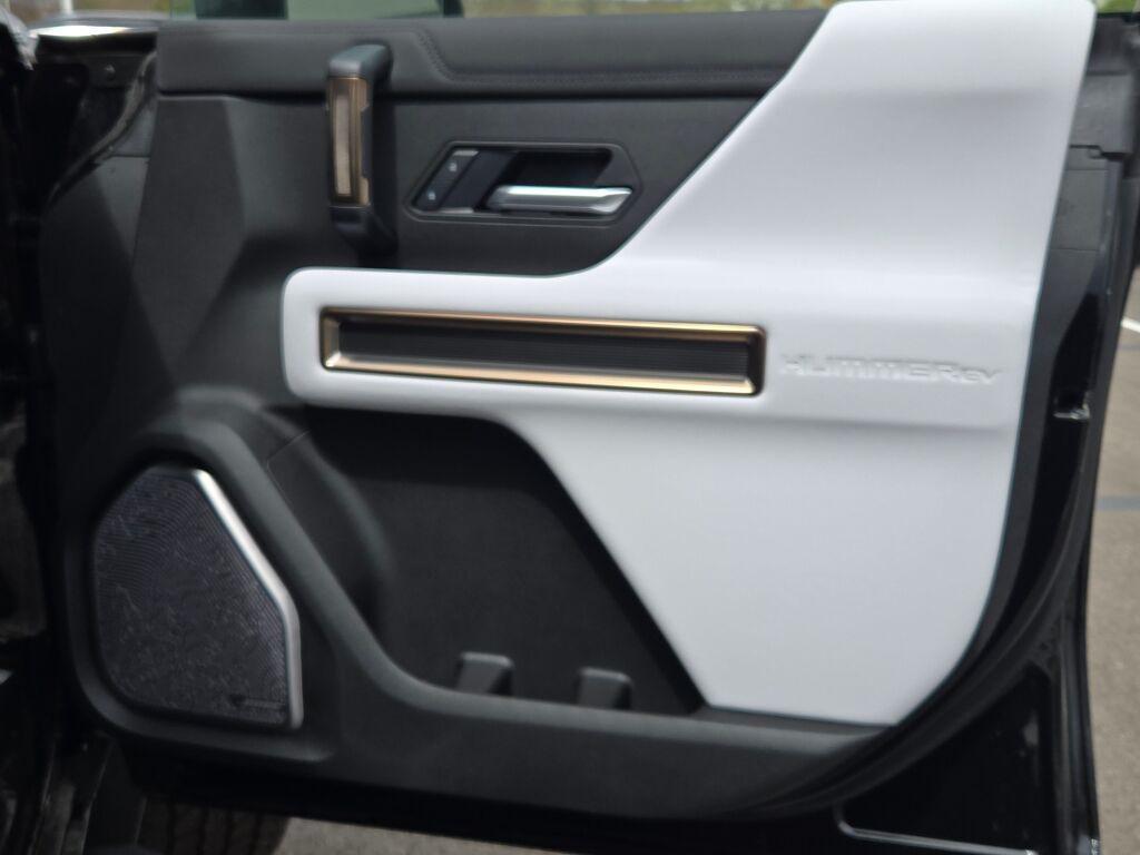 new 2025 GMC HUMMER EV Pickup car, priced at $104,135