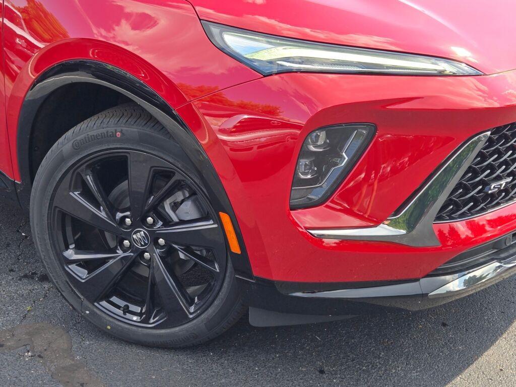 new 2025 Buick Envision car, priced at $40,735