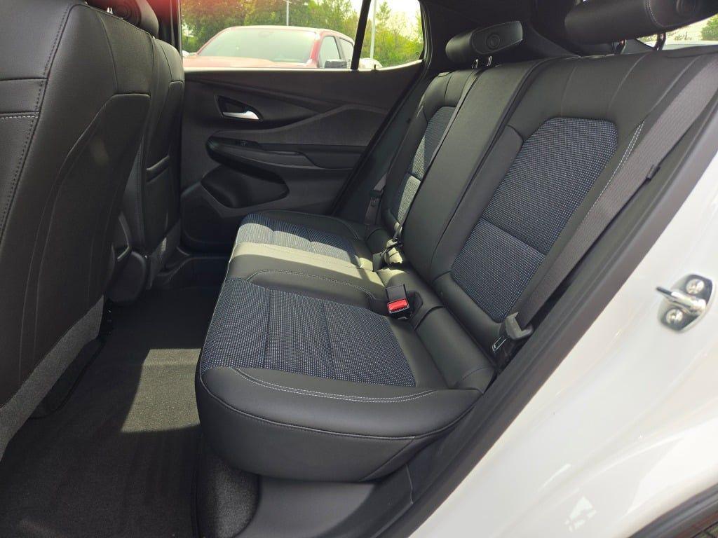 new 2026 Buick Envista car, priced at $29,556