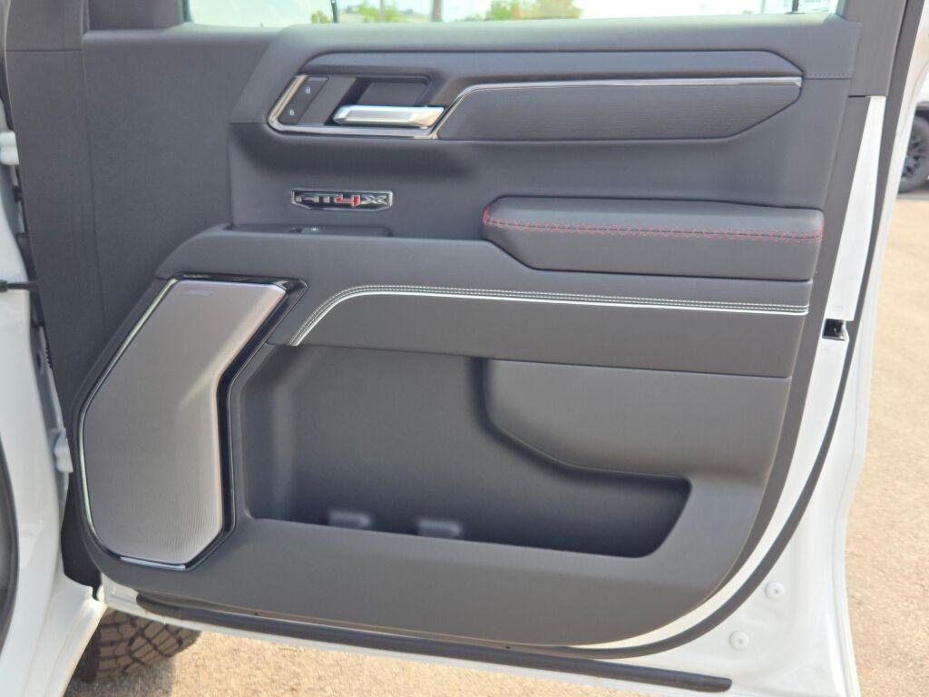 new 2025 GMC Sierra 1500 car, priced at $72,589