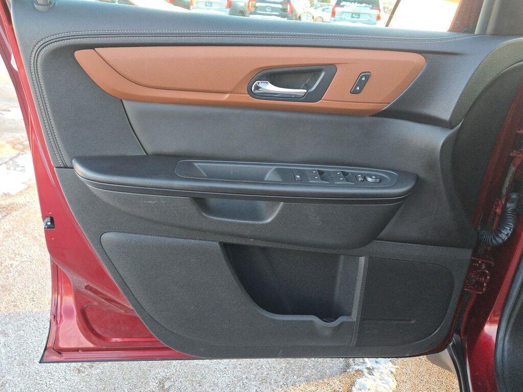 used 2016 Chevrolet Traverse car, priced at $14,595