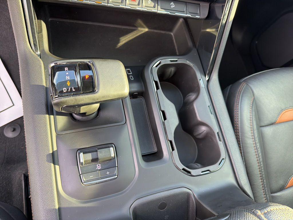 used 2023 GMC Sierra 1500 car, priced at $49,987