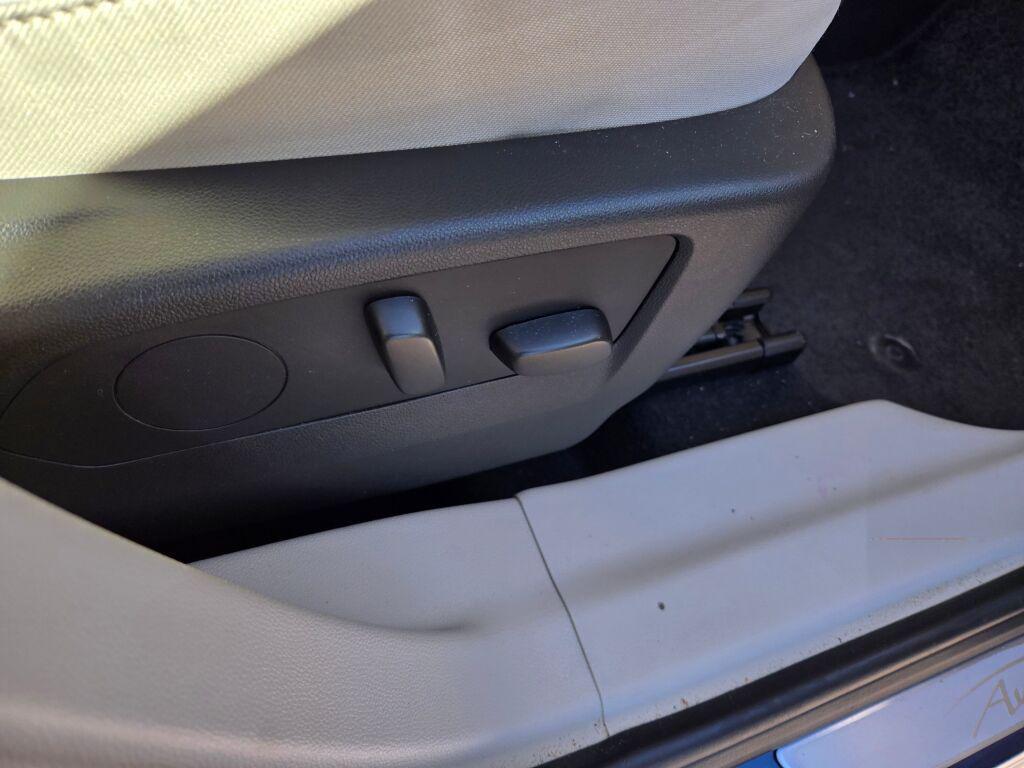 used 2023 Buick Envision car, priced at $30,195