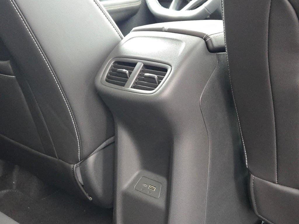 new 2025 Buick Envision car, priced at $39,240