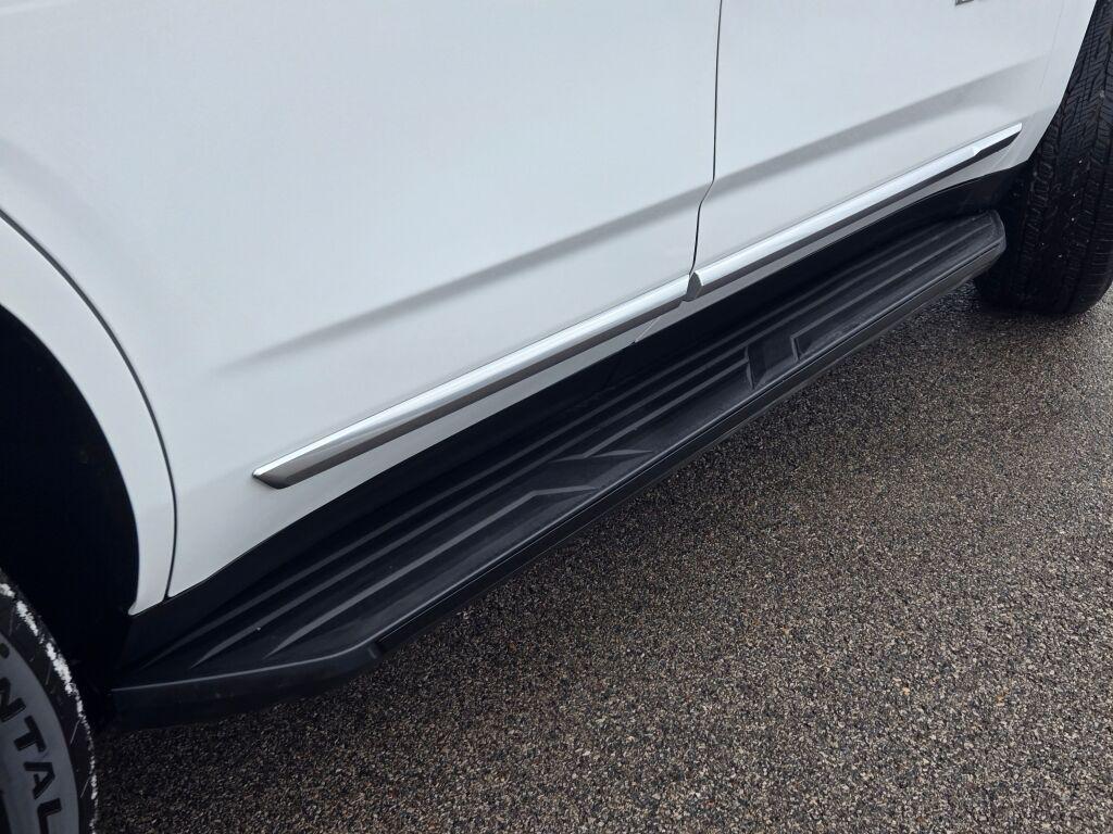 used 2025 GMC Yukon car, priced at $68,295