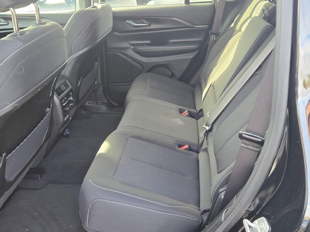 used 2023 Jeep Grand Cherokee car, priced at $27,499