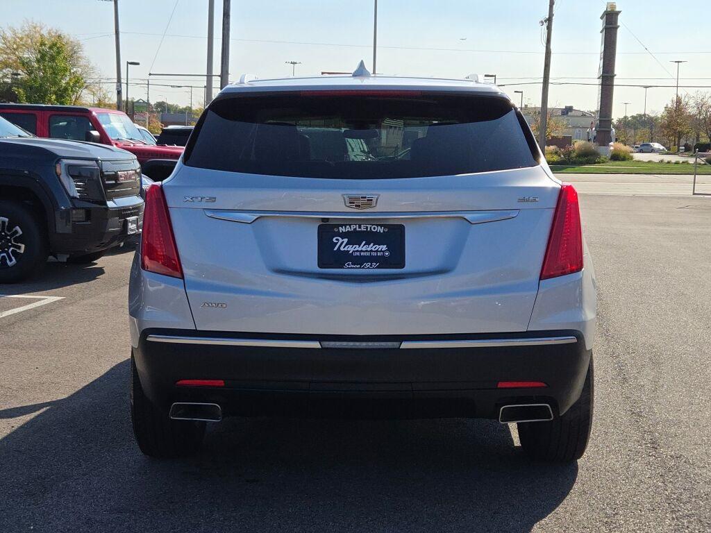 used 2019 Cadillac XT5 car, priced at $21,538