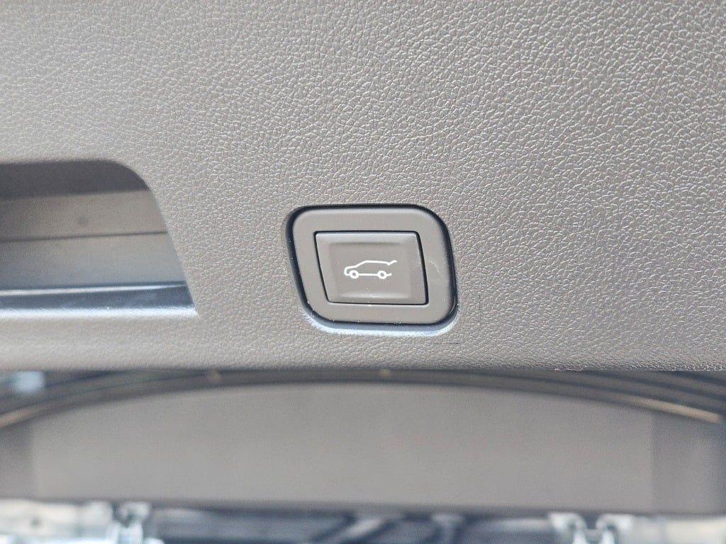 new 2026 Buick Enclave car, priced at $49,270