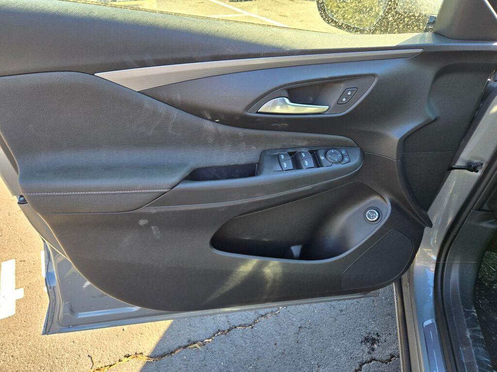 new 2026 Buick Envista car, priced at $30,590