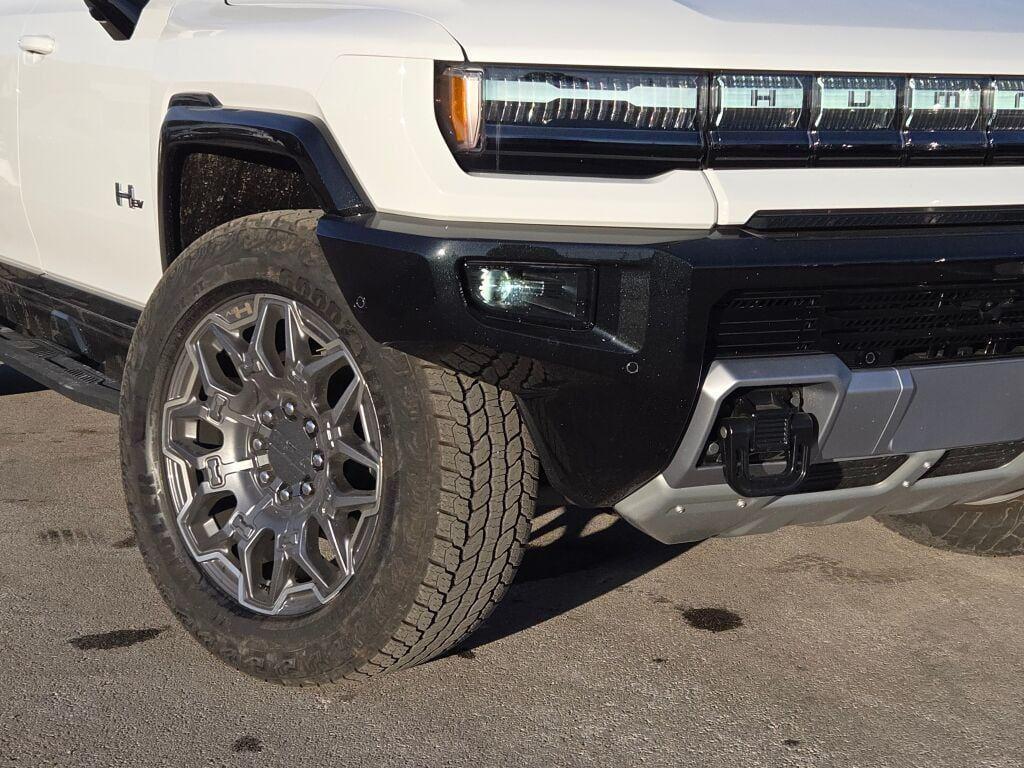new 2025 GMC HUMMER EV Pickup car, priced at $104,052